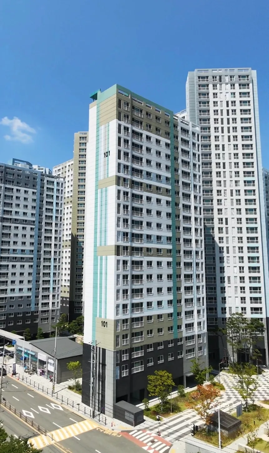 산이고운 마린파크 건물 전경